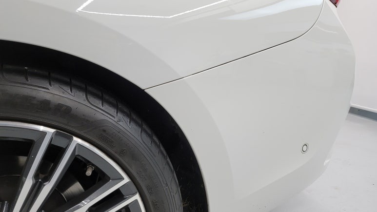 BMW320I 사고처리 스크래치제거 3시리즈 흠집제거 폴리싱