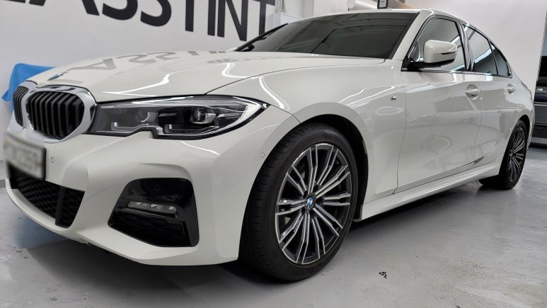 BMW320I 사고처리 스크래치제거 3시리즈 흠집제거 폴리싱