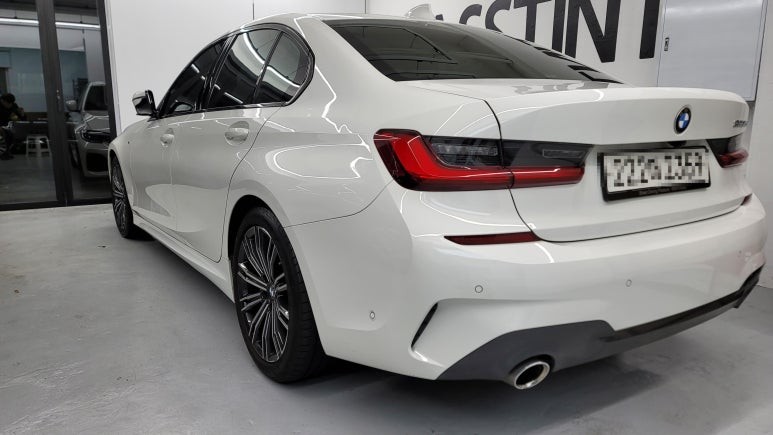 BMW320I 사고처리 스크래치제거 3시리즈 흠집제거 폴리싱