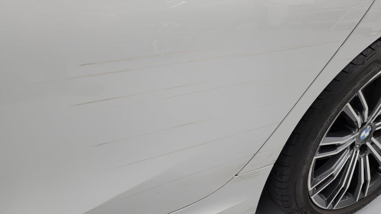 BMW320I 사고처리 스크래치제거 3시리즈 흠집제거 폴리싱