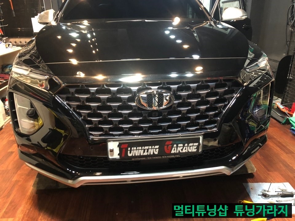 LED튜닝전문점 튜닝가라지  싼타페TM 실내 엠비언트 / 창원 의창구