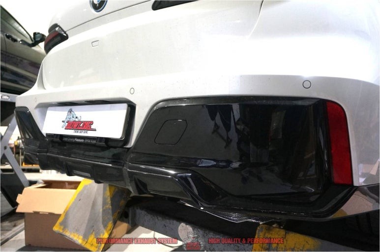 경기남부 / BMW G70 M760e , Li 룩 듀얼 머플러 블랙 사각팁 리어 디퓨저 개조 750e 740i 740D가능 연기배출 / 시흥.안산