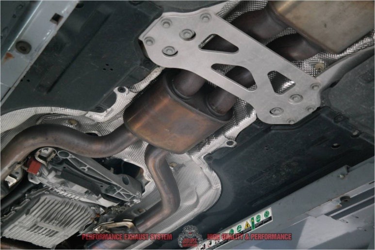 BMW G82 M4 컨버터블 배기음 증폭 20~30%향상된 퍼포먼스 배기튜닝 (명칭:중통직관&배따기)