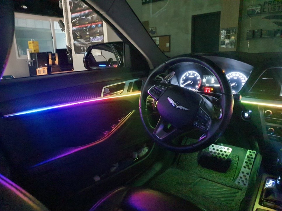 제네시스 G80 무빙 엠비언트 LED 라이트 실내 무드등 자동차 튜닝전문점 김해 장유 율하 / 경남 김해