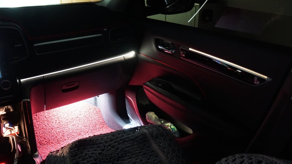 부산엠비언트  QM6 광섬유엠비언트시공 *사운드메이드* / 부산 진구, 김해