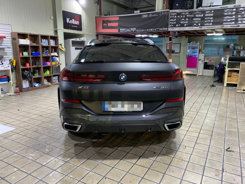 BMW X6, 에이버리 매트블랙 전체랩핑시공/인천랩핑/인천전체랩핑/BMW랩핑/랩핑맛집 / 인천 서구, 부평, 부천