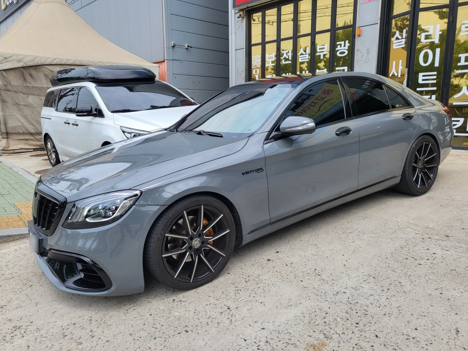 벤츠 S클래스, 에이버리 락그레이 전체랩핑 시공 / 인천 서구, 부평, 부천