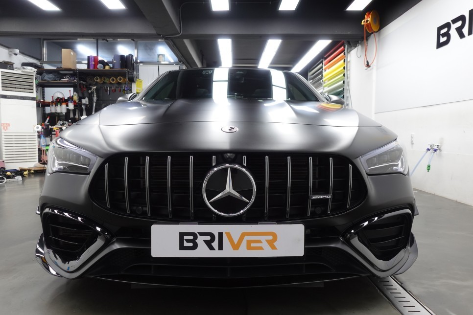 벤츠 cla 45s amg 유광블랙과 무광블랙 당신의 선택은