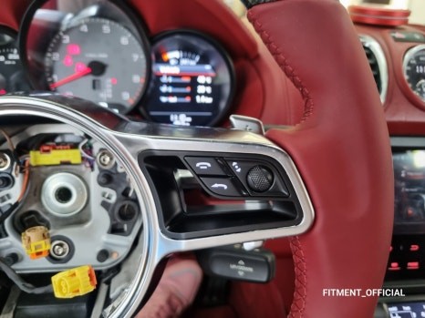 [핏먼트 울산]포르쉐 981 박스터 S 신형 보르도 레드 카본 핸들 장착하고 실내 분위기 제대로 바꿔보자! 이것만 해도 718 부럽지 않아~ / 울산 남구