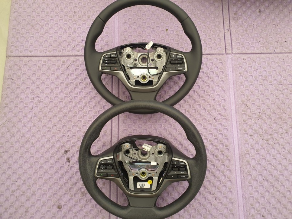 [덱스크루 울산남구점]현대 아반떼AD 순정옵션튜닝 열선 핸들(스티어링 휠), ECM 하이패스 룸미러