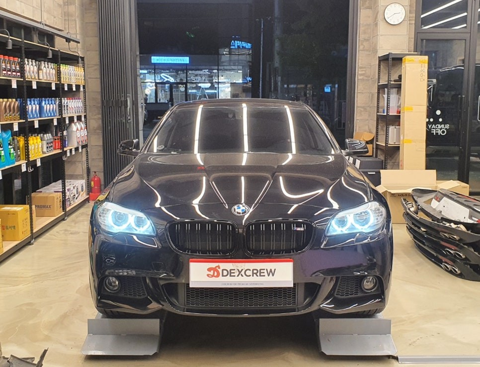 [덱스크루 울산남구점]BMW F10 520d 바디킷튜닝 M 스포츠 패키지 범퍼(프런트, 사이드, 리어)