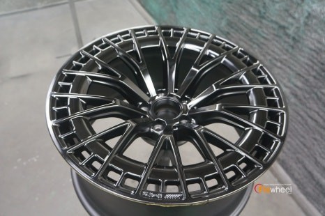 벤츠 CLE53AMG 휠도색 +캘리퍼도색
