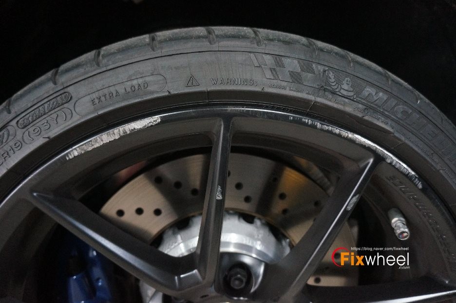 경기남부 / [BMW M2] MATT BLACK 색상의 휠복원 ^^ / 하남시 풍산동 / 하남.광주