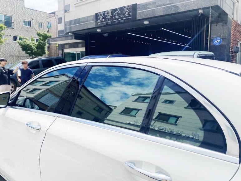 인천썬팅_ 브이쿨 K등급으로 E클래스 열차단하러 인천논현점 포엑스포로!