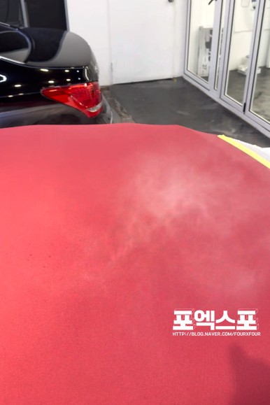 벤츠CLE200 카브리올레 _ 인천 포엑스포에서 장마철 소프트탑코팅 하세요!