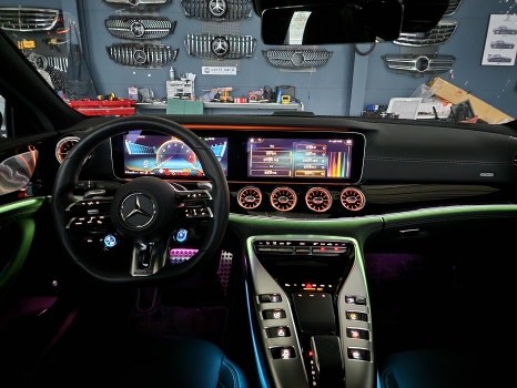 광주 벤츠엠비언트 ] 벤츠 Gt43 - 계기판 상단엠비언트 & 2열 송풍구엠비언트