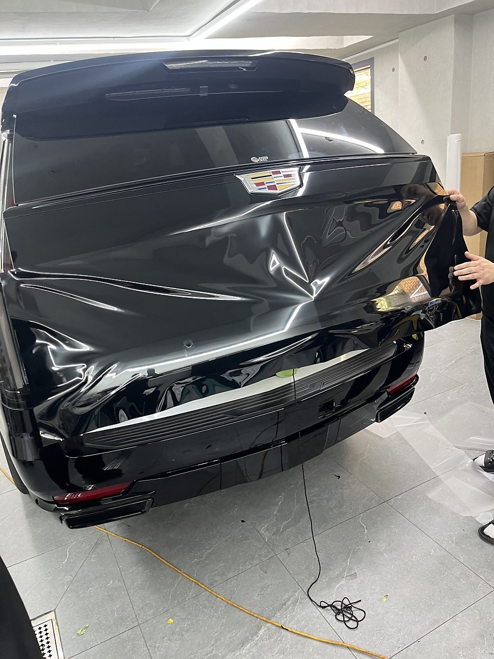 압도적인 존재감! 캐딜락 에스컬레이드 랩핑, 데이토나랩의 고광택 블랙 드레스업 / 송파구 가락동