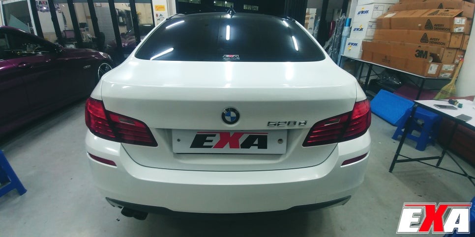 [EXA][대구랩핑전문] BMW 520d (f10) 전체랩핑 + 루프스킨 시공 ( 에이버리슈프림 유광 다이아몬드펄 화이트 )