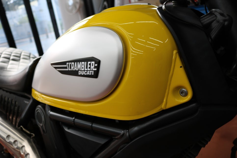 [대구랩핑] 두카티 스크램블러 바이크 포인트 랩핑 시공 / 대구 달성군 화원읍