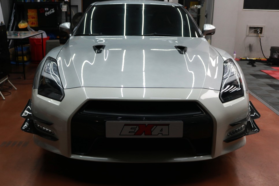 타이니봇 글로스 카키 그린 전체랩핑 / 닛산 / GT-R / 대구 달성군
