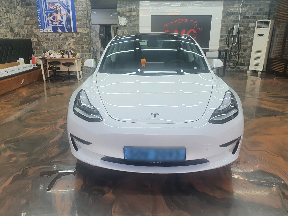 용인틴팅 테슬라모델3 전기차 비금속 열차단 세라믹필름 하버캠프