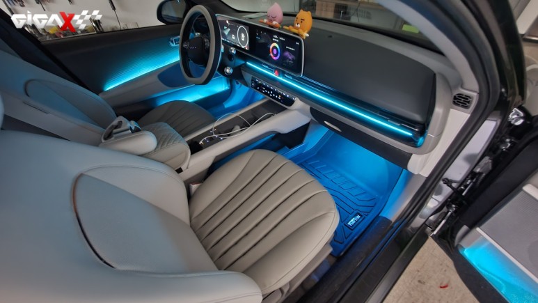 아이오닉6 비노출 엠비언트, 전기차답게 모던스러운 실내분위기 연출~ / 현대 / 아이오닉6 / 청주,대전,천안