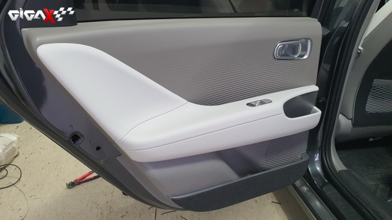 아이오닉6 비노출 엠비언트, 전기차답게 모던스러운 실내분위기 연출~ / 현대 / 아이오닉6 / 청주,대전,천안