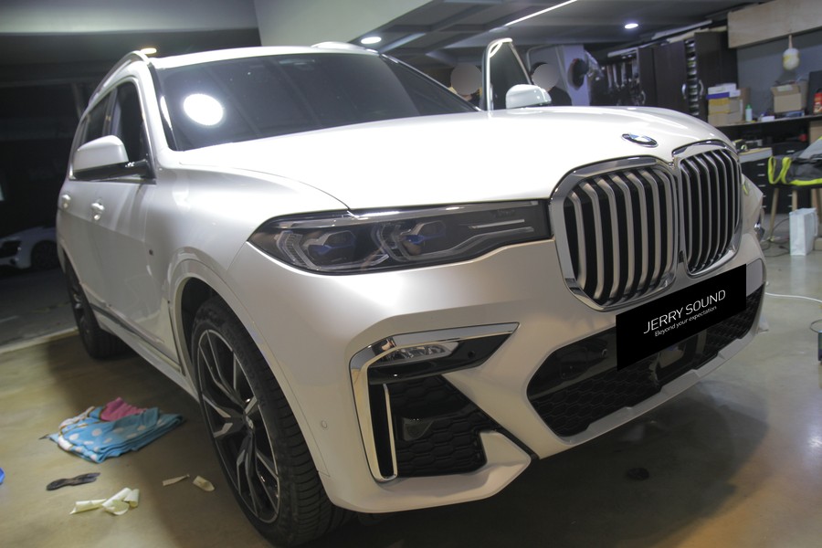 BMW X7 40i 오리지널 하만카돈 스피커 교체와 다인오디오