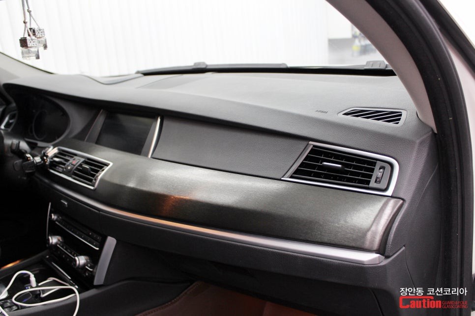 자동차 실내인테리어 튜닝의 기초! BMW 5GT 실내랩핑 / 동대문,광진구,중랑구