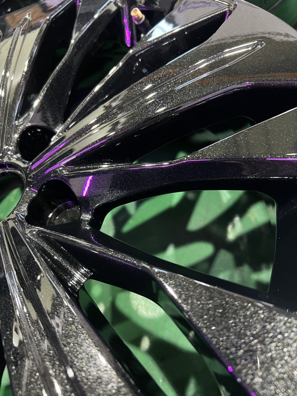 대구 휠복원 대구 휠도색 대구 자동차 휠수리 잘하는 곳 휠플레이 타이어 전문[기아 K8 순정 19인치 블랙펄유광 휠도색 작업입니다.] / 대구 서구 평리동