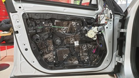 부산 벤츠 E220d 스피커 튜닝 심플함으로 사운드퀄리티 높이기 / 부산 연제구