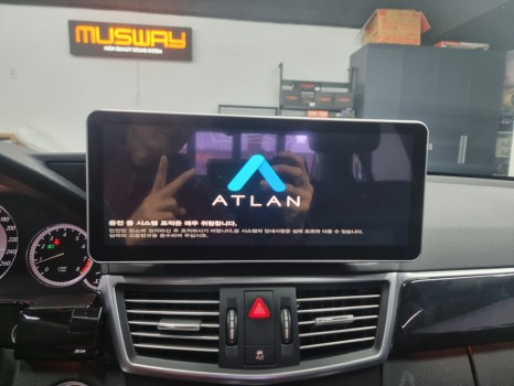 벤츠 E350 (W212 전기형) 블루투스 장착 편리한 드라이브 만들기