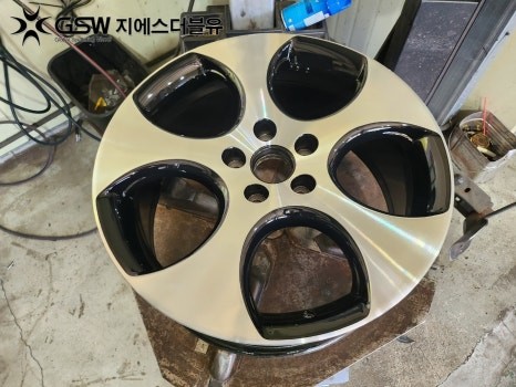 판교 휠복원 폭스바겐 리볼버 18인치휠 다이아컷팅 작업 후기