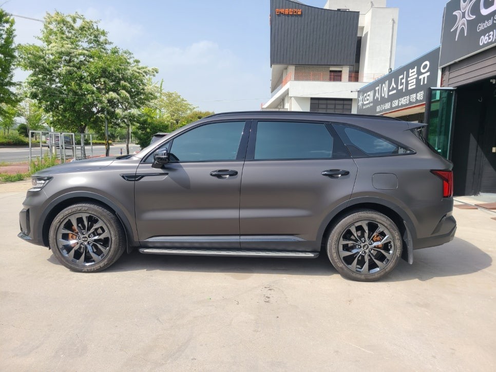 쏘렌토MQ4 블랙크롬 휠도장 [휠도장 전주휠 익산휠 군산휠 대전휠 광주휠 전주휠수리 전주휠복원 스퍼터링 블랙크롬 분체도장 휠도장 휠도색 ] / 광주 서구 매월동