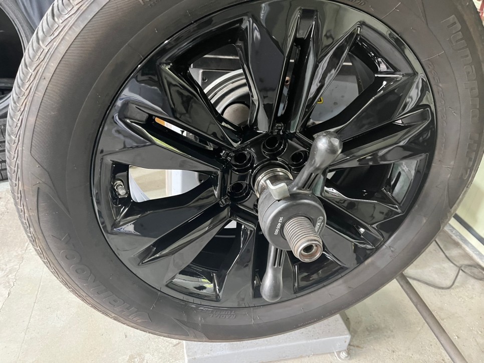 모하비 더마스터 휠복원 및도색 전주GSW[전주에서모하비 더마스터휠복원했어요][모하비더마스터 휠복원휠도색] / 광주 서구 매월동