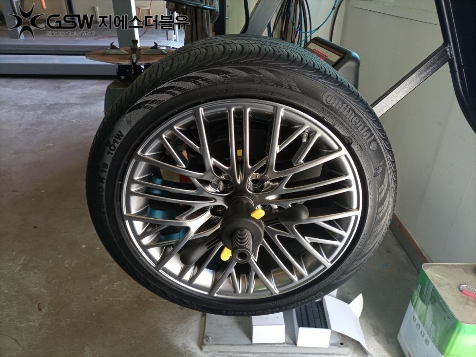 제네시스 휠복원 G90 19인치휠 반광 스크래치  대전 휠복원 / 대전 유성구 복용동