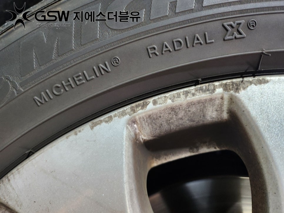 대전 벤츠 E300 18인치휠 다이아컷팅 휠 복원 작업 공정은?