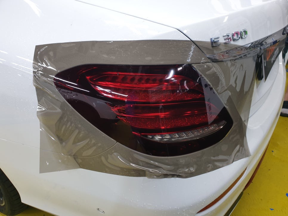 벤츠 e 클레스 랩핑으로 어떤 드레스업 효과를 얻을 수 있을까?의왕 랩핑 전문점 카스킨 코리아 / 군포 부곡동