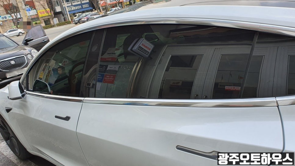광주 테슬라 모델3 썬팅견적문의