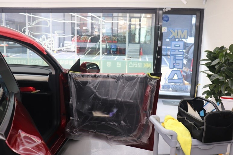 하남 송파 자동차썬팅 테슬라 모델 Y 썬팅 후퍼옵틱 KBR / 경기 하남