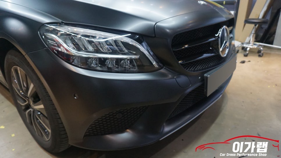 벤츠 C200D 전체랩핑 ! 3M2080 사틴블랙으로 탈바꿈!!![김포랩핑][전체랩핑][인천랩핑][사틴블랙][3M2080][랩핑맛집]