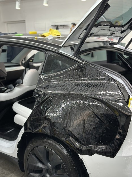 모델Y 블랙 PPF 전체시공 실력체크 확실합니다. 강서구 PPF / 서울 강서구 공항동