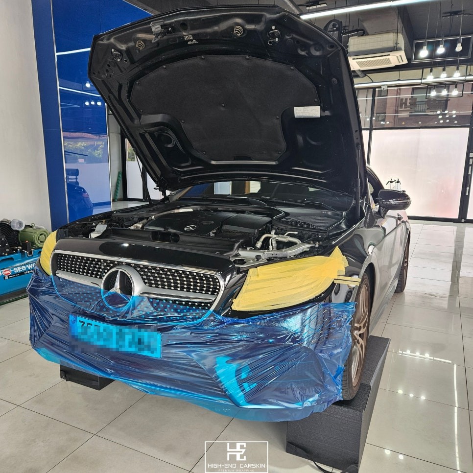 벤츠 E클래스 크롬죽이기 잘하는곳 파주랩핑 하이엔드카스킨