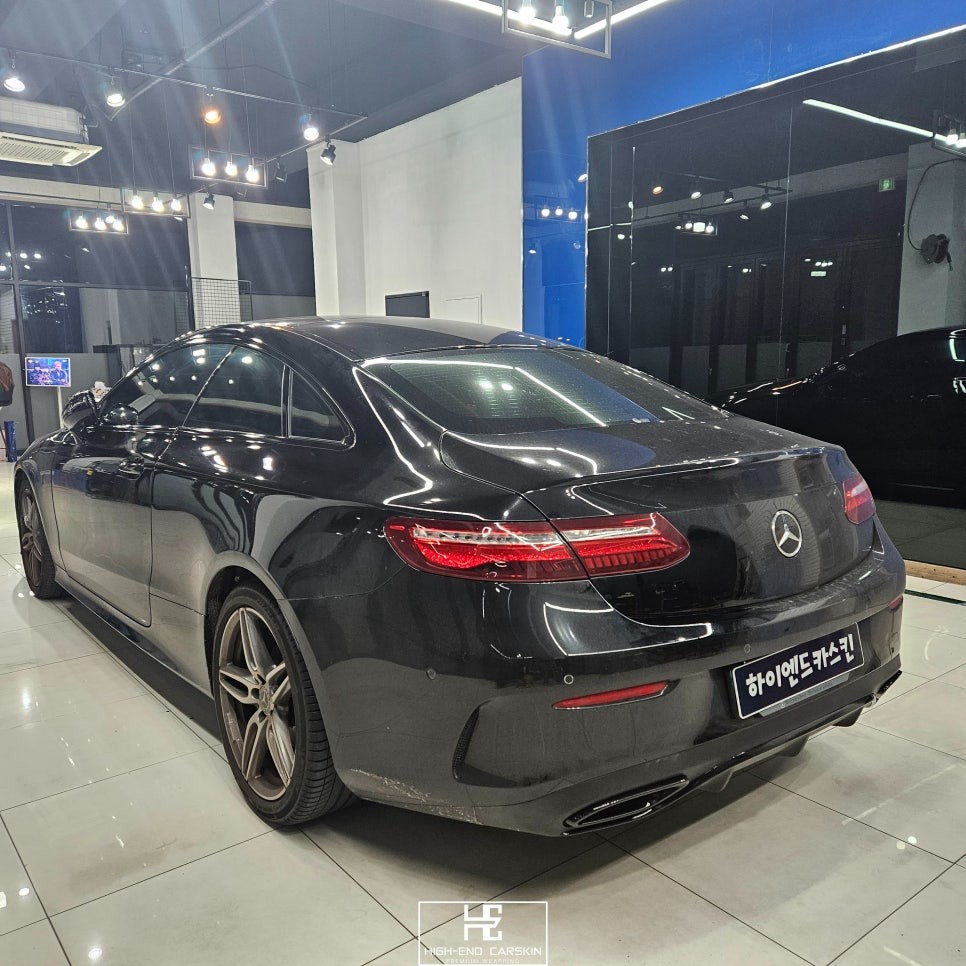 벤츠 E클래스 크롬죽이기 잘하는곳 파주랩핑 하이엔드카스킨