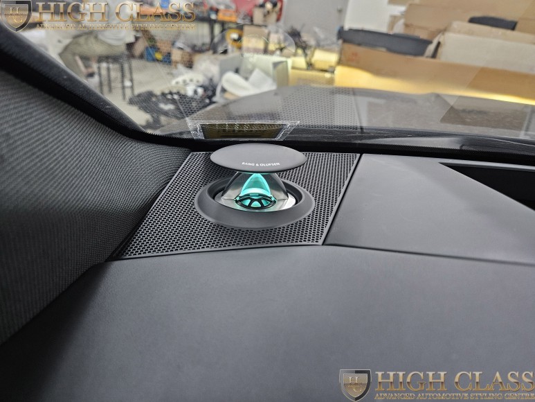 아우디 A7 움직이는 스피커 튜닝 전동트위터 뱅앤올룹슨(스피커) / 아우디 / A7 / 서울 강동구