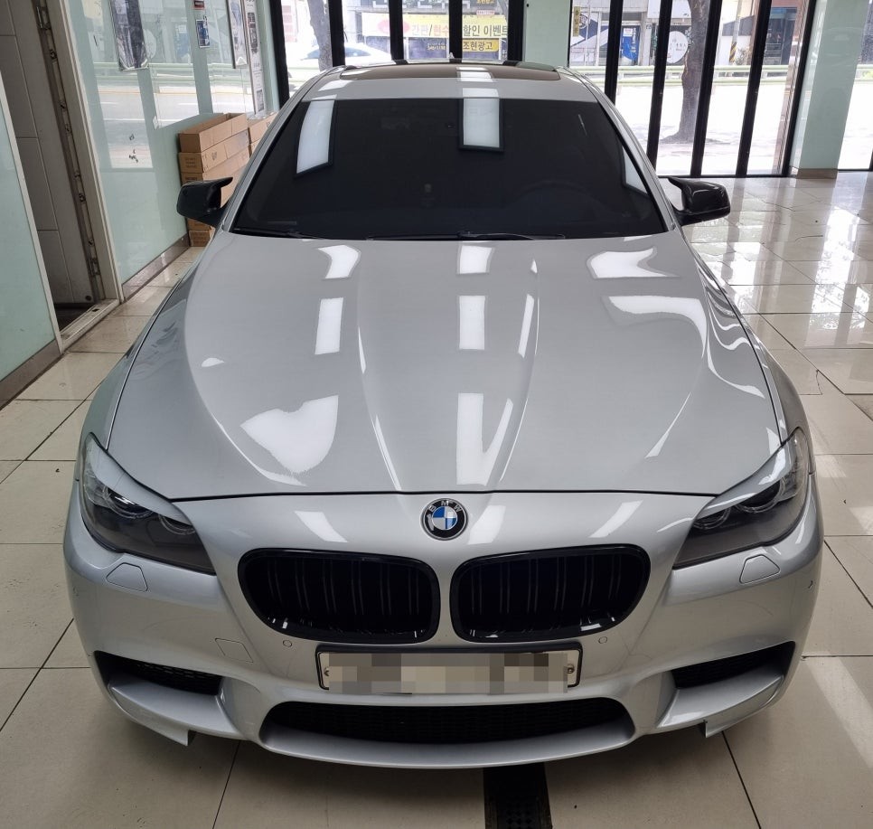 부산.울산.경남 / 진해 창원 마산 루마썬팅 BMW 528i (F10) 전체 랩핑 시공 :) / 창원시 진해구 / 창원