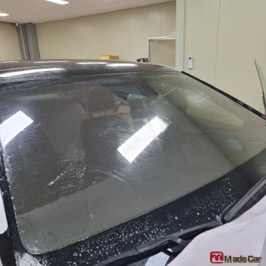 광주 디올 뉴 그랜저 출고후 메이드카에서 틴팅작업 / 광주 북구