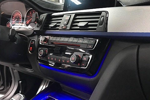 [1년 전 오늘] 부산BMW공조기엠비언트와재떨이등 가변컬러블루와오렌지 / 부산 수영구 광안동