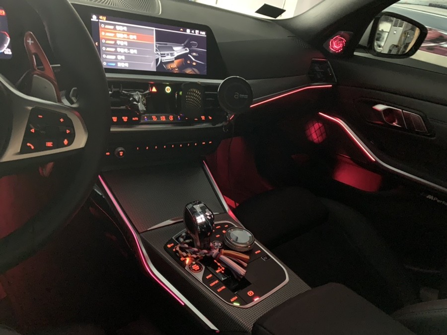 부산회오리엠비언트스피커 BMW3시리즈G20사이드까지풀셋트장착 / 부산 수영구 광안동