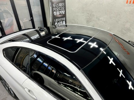 부산루프스킨 BMW4시리즈쿠페상처를가리는극적인소생기